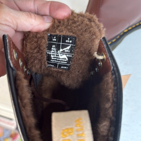 Dr. Martens - Vegan 1460 Brown Norfolk Brown Borg Fleece -Women Sz 10/Men Sz 9 - Picture 11 of 13